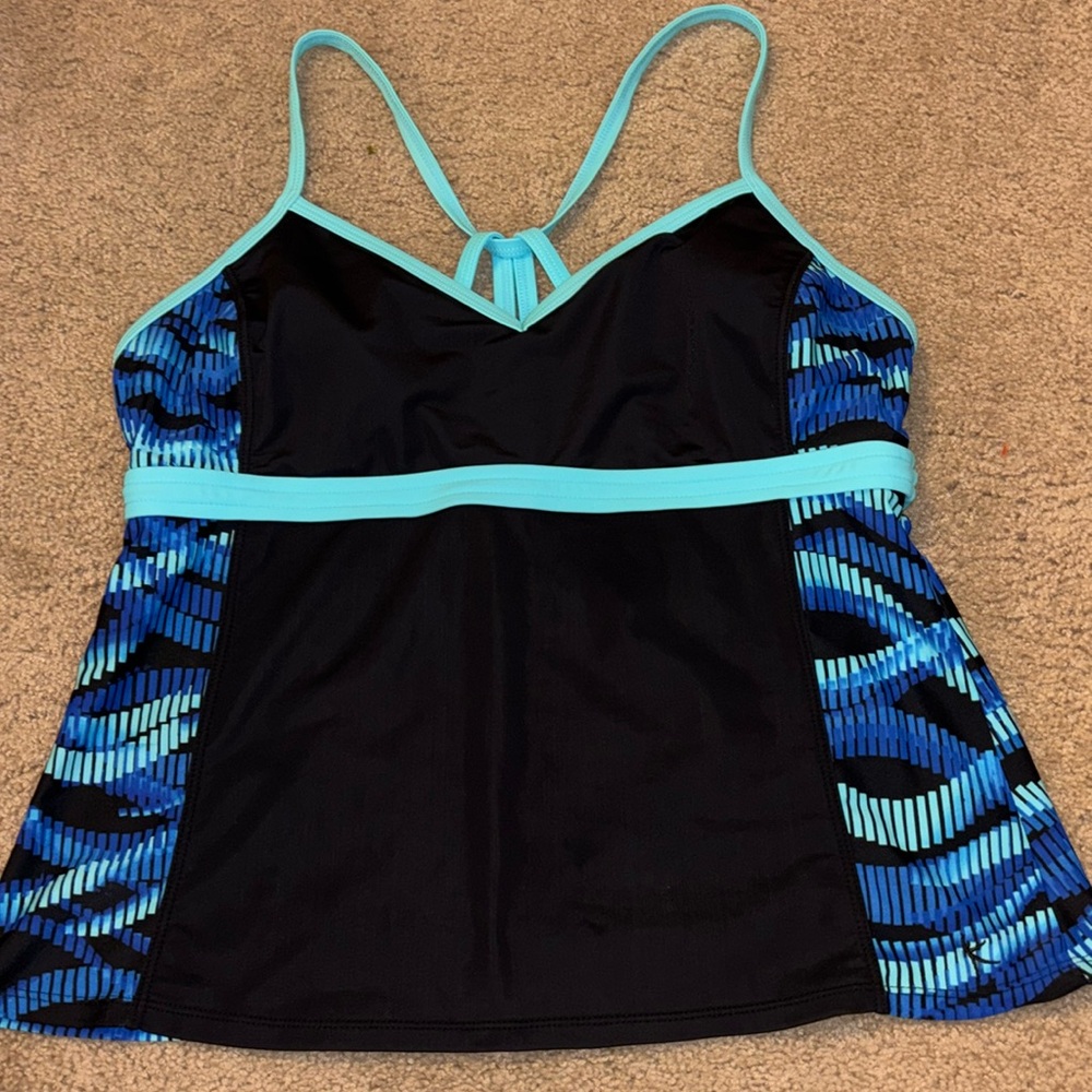 Color Blocked Tankini Top